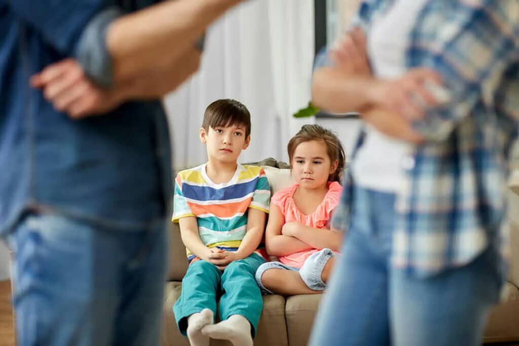 parents fighting in front of children